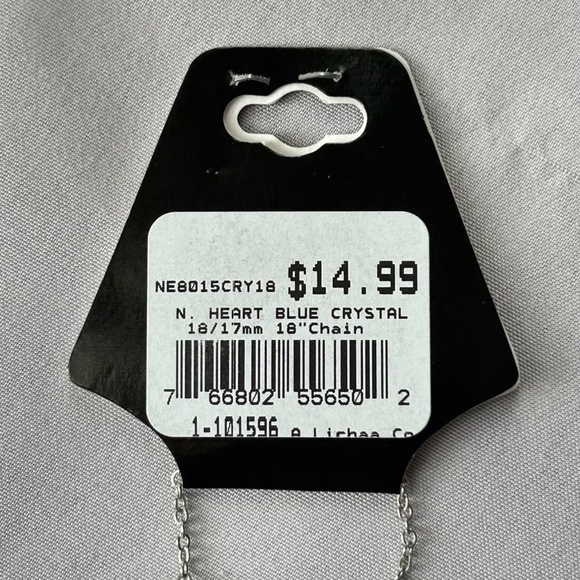 Titanic Heart of the Ocean 18” Silver Necklace | NWT - Picture 4 of 4